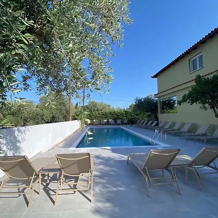 Filippos Hotel 3*