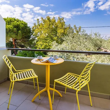 Filippos 3*